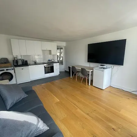 Elegant 6eme * Parijs